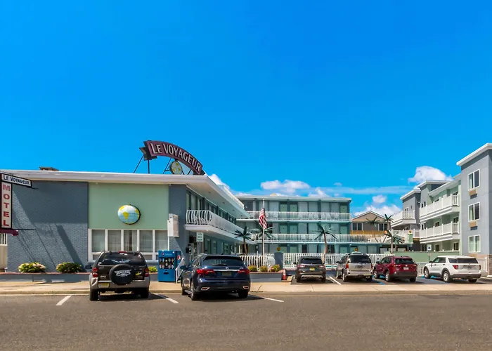 Le Voyageur - A Red Collection Hotel